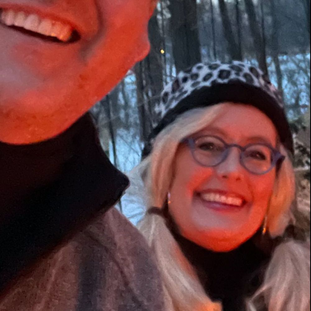 Meet your Posher, Regina